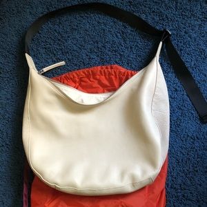 BAGGU Large Crescent Bag